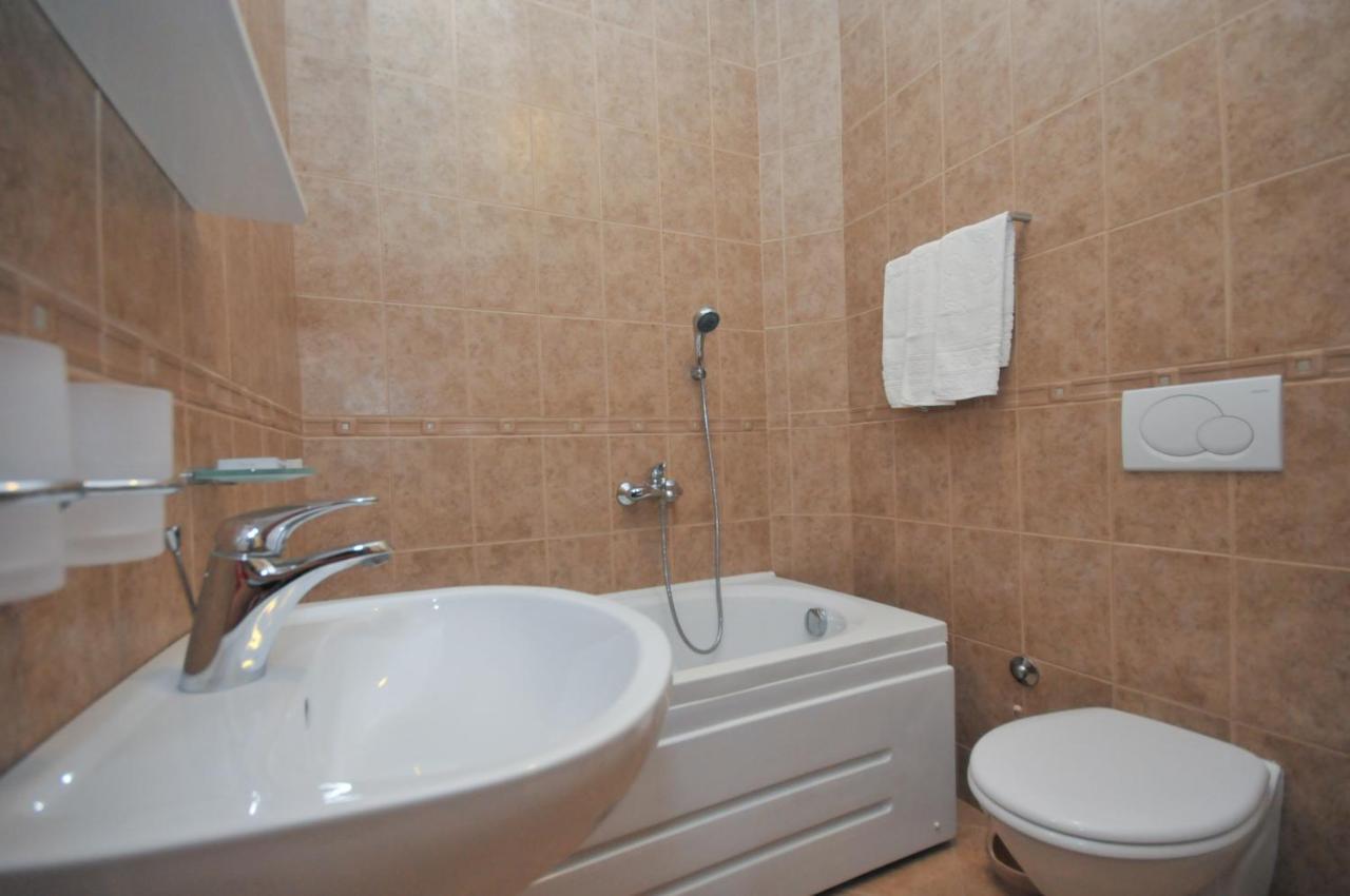 Tilia Apartments Budva Ngoại thất bức ảnh