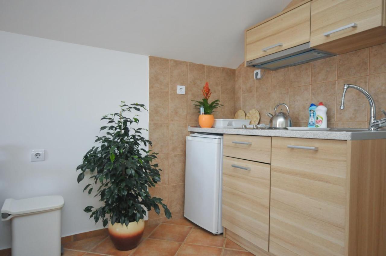 Tilia Apartments Budva Ngoại thất bức ảnh